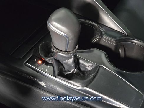 Used 2018 Toyota Camry SE image 23