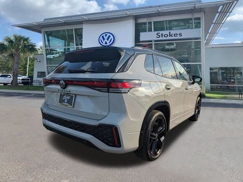 New 2026 Volkswagen Tiguan SE R-Line image 4