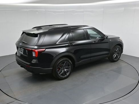 New 2026 Ford Explorer ST-Line RWD image 40
