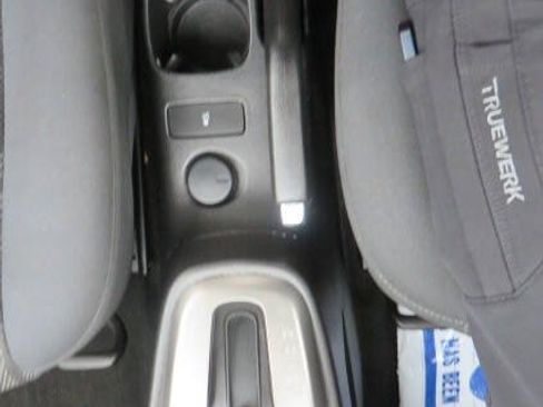 Used 2016 Chevrolet Sonic LT FWD image 50