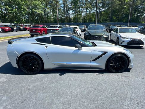 Used 2015 Chevrolet Corvette Stingray Coupe w/ 2LT Preferred Equipment Group RWD image 5