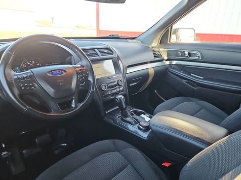 Used 2019 Ford Explorer XLT w/ Equipment Group 201A image 23