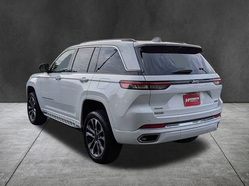 Used 2022 Jeep Grand Cherokee Overland w/ Adv Protech Group III AWD/4WD image 7