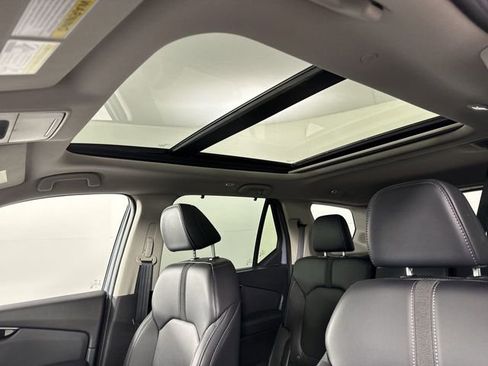 Certified 2023 Honda Pilot Touring image 20