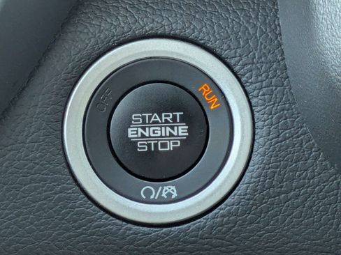 Used 2026 RAM 2500 Big Horn AWD/4WD image 35