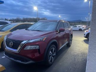 Used 2023 Nissan Rogue SL video 1