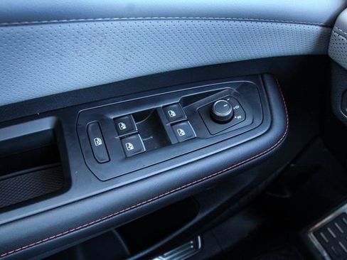 New 2026 Volkswagen Atlas Peak Edition image 14