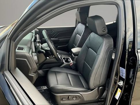 Used 2026 Chevrolet Colorado Trail Boss AWD/4WD image 21