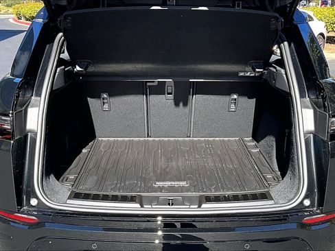 New 2026 Land Rover Range Rover Evoque Dynamic SE AWD/4WD image 12