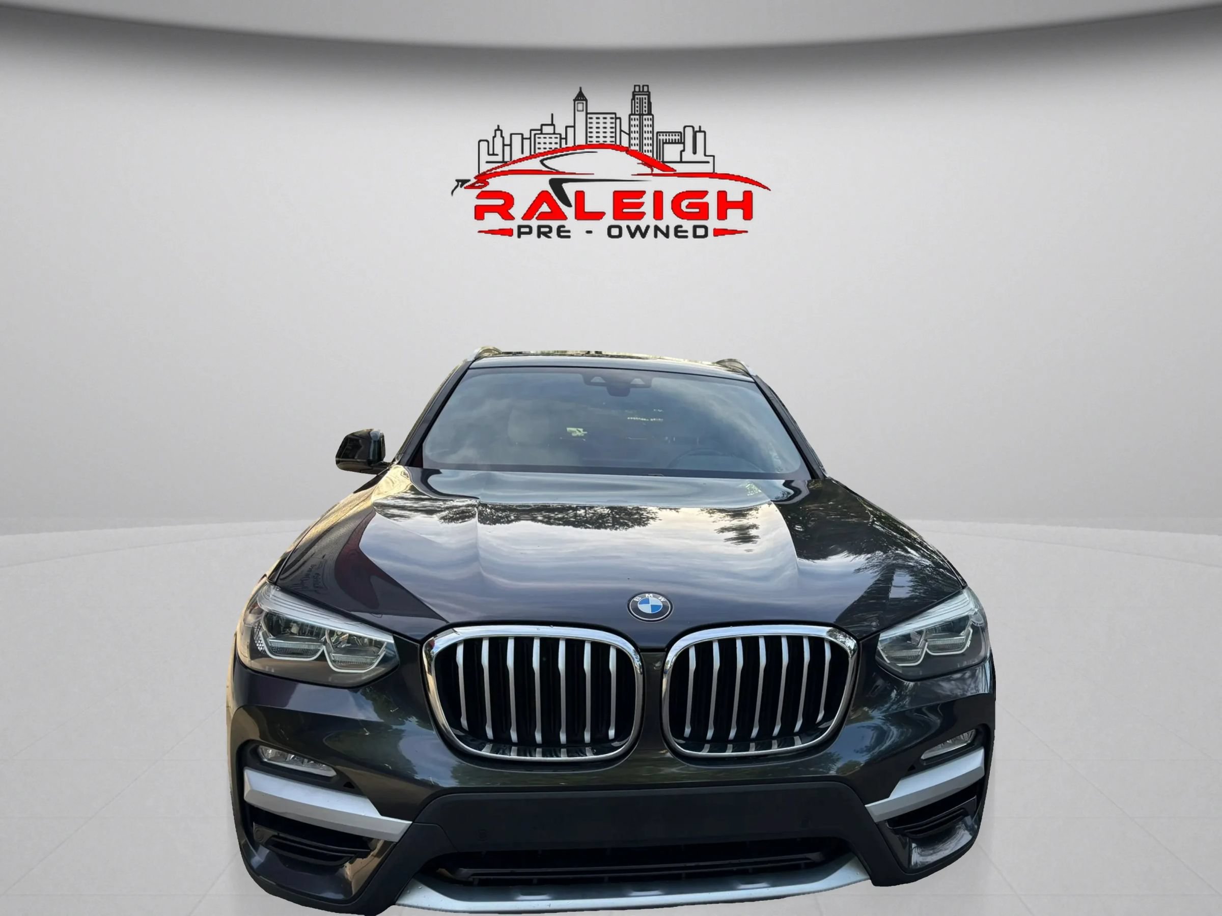 Used 2019 BMW X3 xDrive30i w/ Driving Assistance Package AWD/4WD image 2