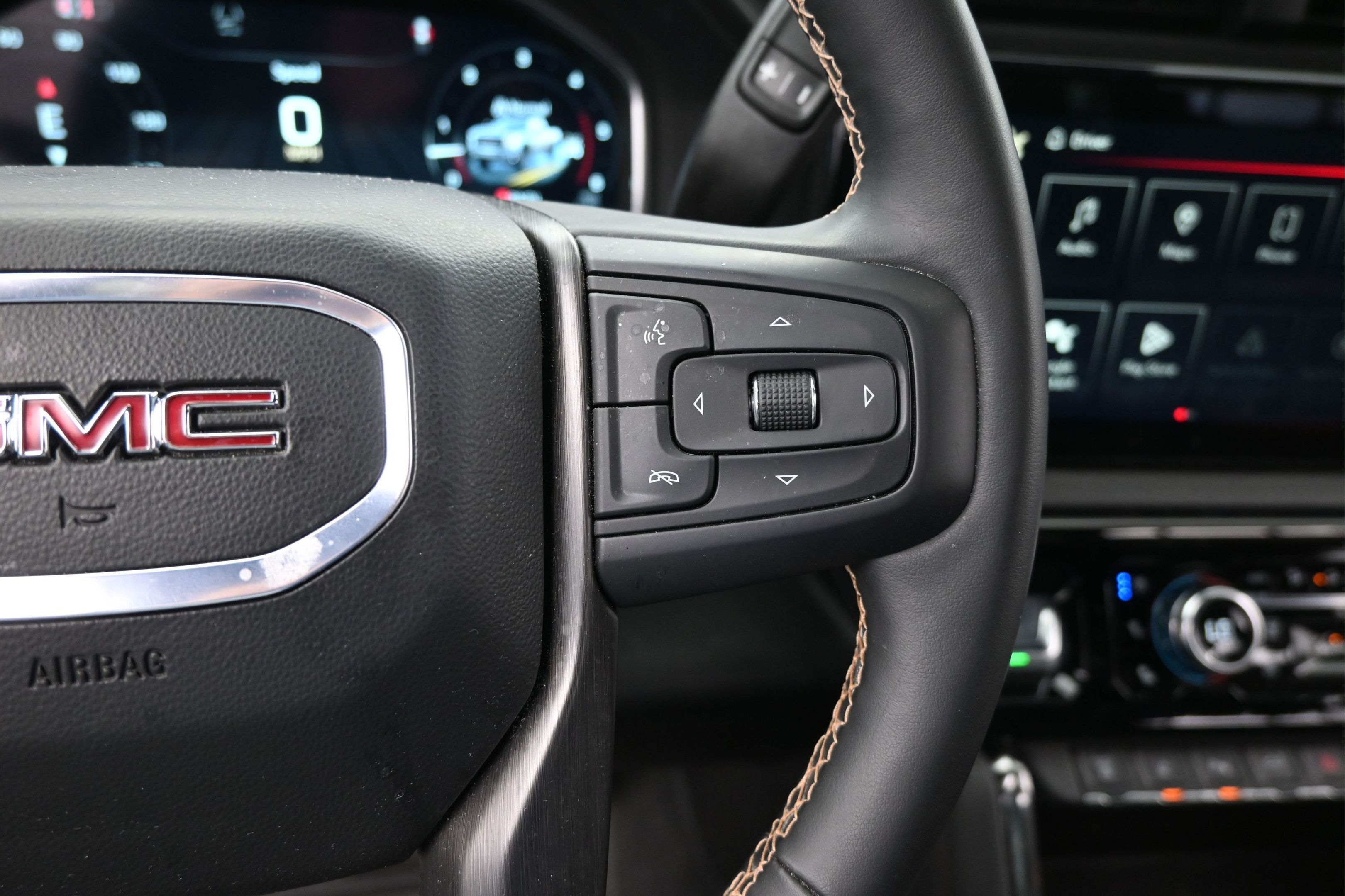 Used 2024 GMC Sierra 2500 AT4 w/ AT4 Premium Plus Package AWD/4WD image 15