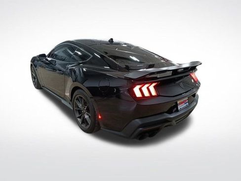 Used 2024 Ford Mustang Dark Horse image 3