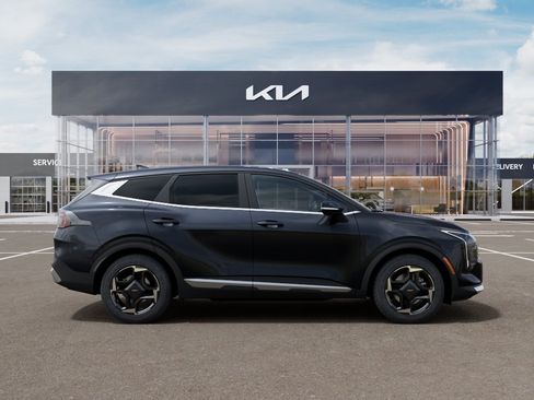 New 2026 Kia Sportage EX FWD image 7