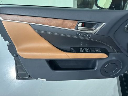 Used 2018 Lexus GS 350 RWD image 19