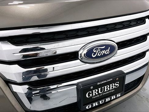 Used 2013 Ford Edge SEL FWD image 35