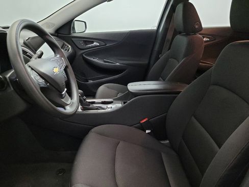 Used 2025 Chevrolet Malibu LT image 17