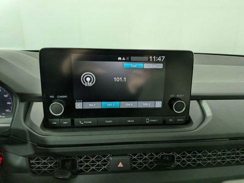 Certified 2023 Honda Accord LX image 20