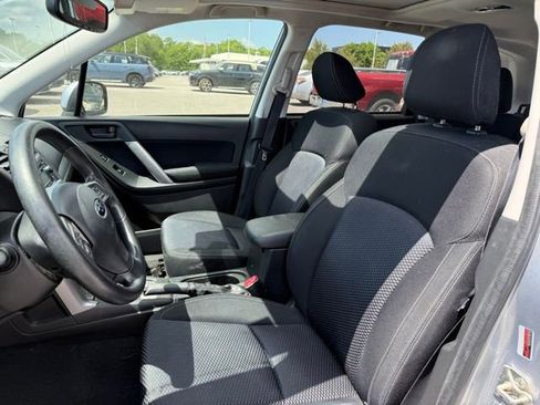 Used 2014 Subaru Forester 2.5i Premium w/ All-Weather Package image 25