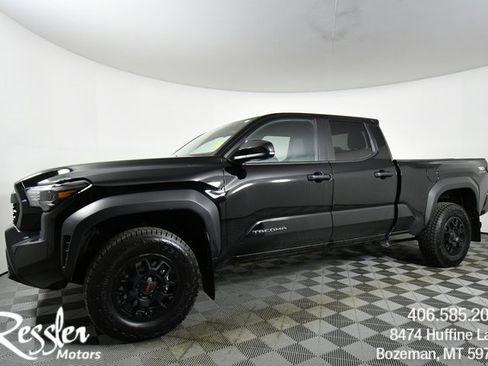 Used 2024 Toyota Tacoma TRD Off-Road image 1