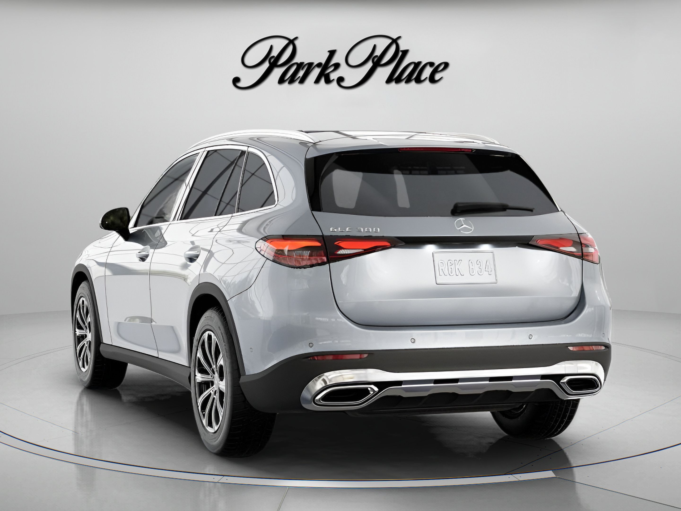 Used 2026 Mercedes-Benz GLC 300 4MATIC image 15