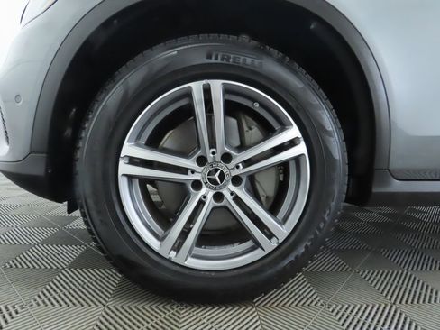 Certified 2021 Mercedes-Benz GLC 300 4MATIC image 31
