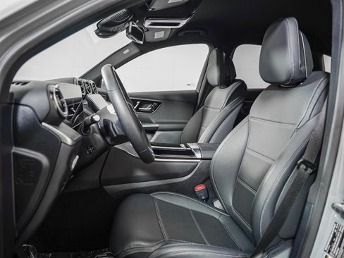 Certified 2026 Mercedes-Benz GLC 300 image 12