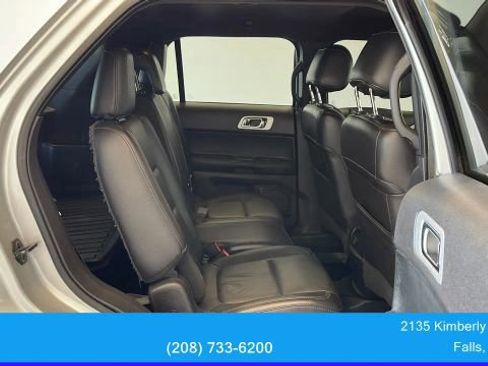 Used 2015 Ford Explorer XLT w/ Equipment Group 202B image 36