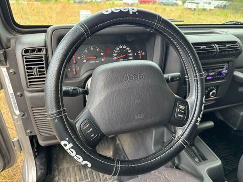 Used 2001 Jeep Wrangler Sport image 14