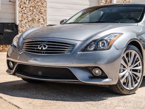 Used 2013 INFINITI G37 Sport RWD image 22