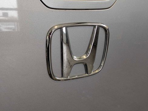 Used 2017 Honda Ridgeline RTL-T image 11