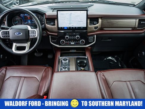 Used 2024 Ford Expedition Limited image 22