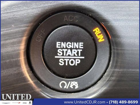 Used 2020 Jeep Grand Cherokee Altitude image 31