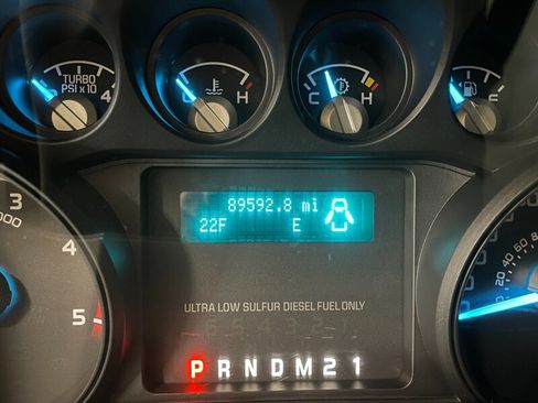 Used 2013 Ford F250 XL w/ PWR Equipment Group image 10