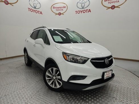 Used 2020 Buick Encore Preferred image 1