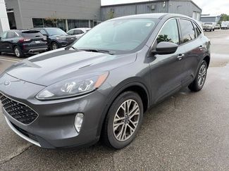 Used 2022 Ford Escape SEL w/ Technology Package FWD video 1