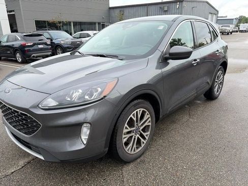 Used 2022 Ford Escape SEL w/ Technology Package FWD image 1