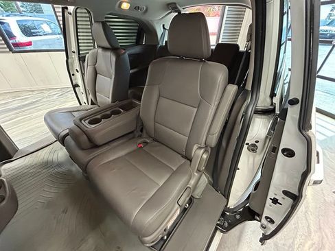 Used 2016 Honda Odyssey Touring image 9