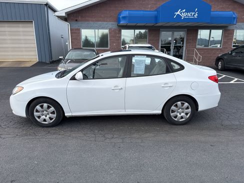 Used 2008 Hyundai Elantra Sedan image 2