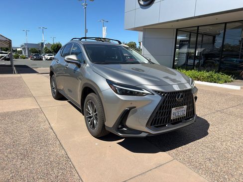 Used 2025 Lexus NX 350h AWD w/ Premium Package image 1