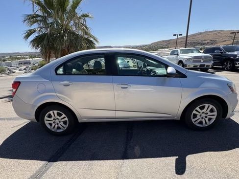 Used 2017 Chevrolet Sonic LS FWD image 6