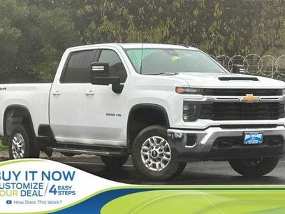 Used 2024 Chevrolet Silverado 2500 LT