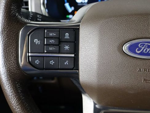 Used 2021 Ford F150 King Ranch w/ Equipment Group 601A High AWD/4WD image 8