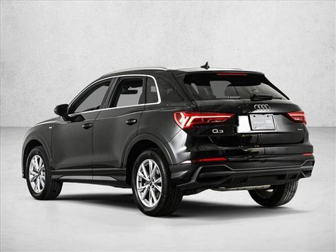 Certified 2025 Audi Q3 2.0T Premium w/ Convenience Package AWD/4WD image 8