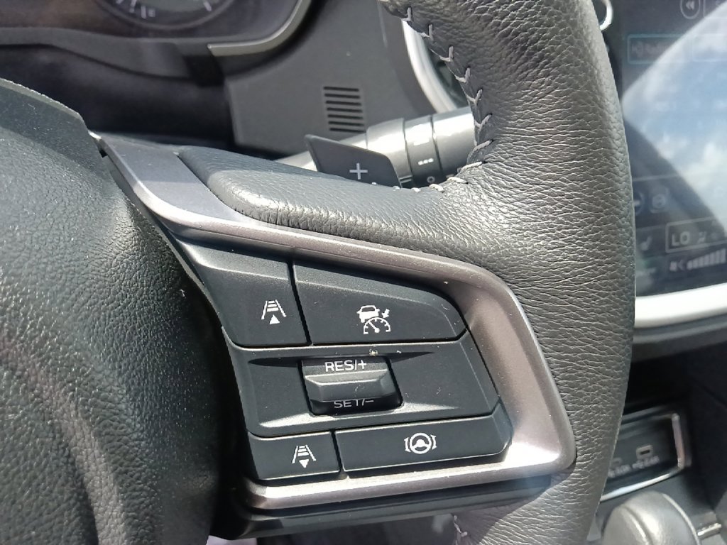 Used 2023 Subaru Ascent Premium w/ Convenience Package AWD/4WD image 19
