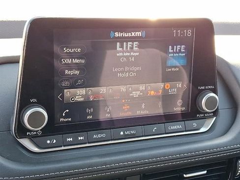 Used 2022 Nissan Rogue SV image 18