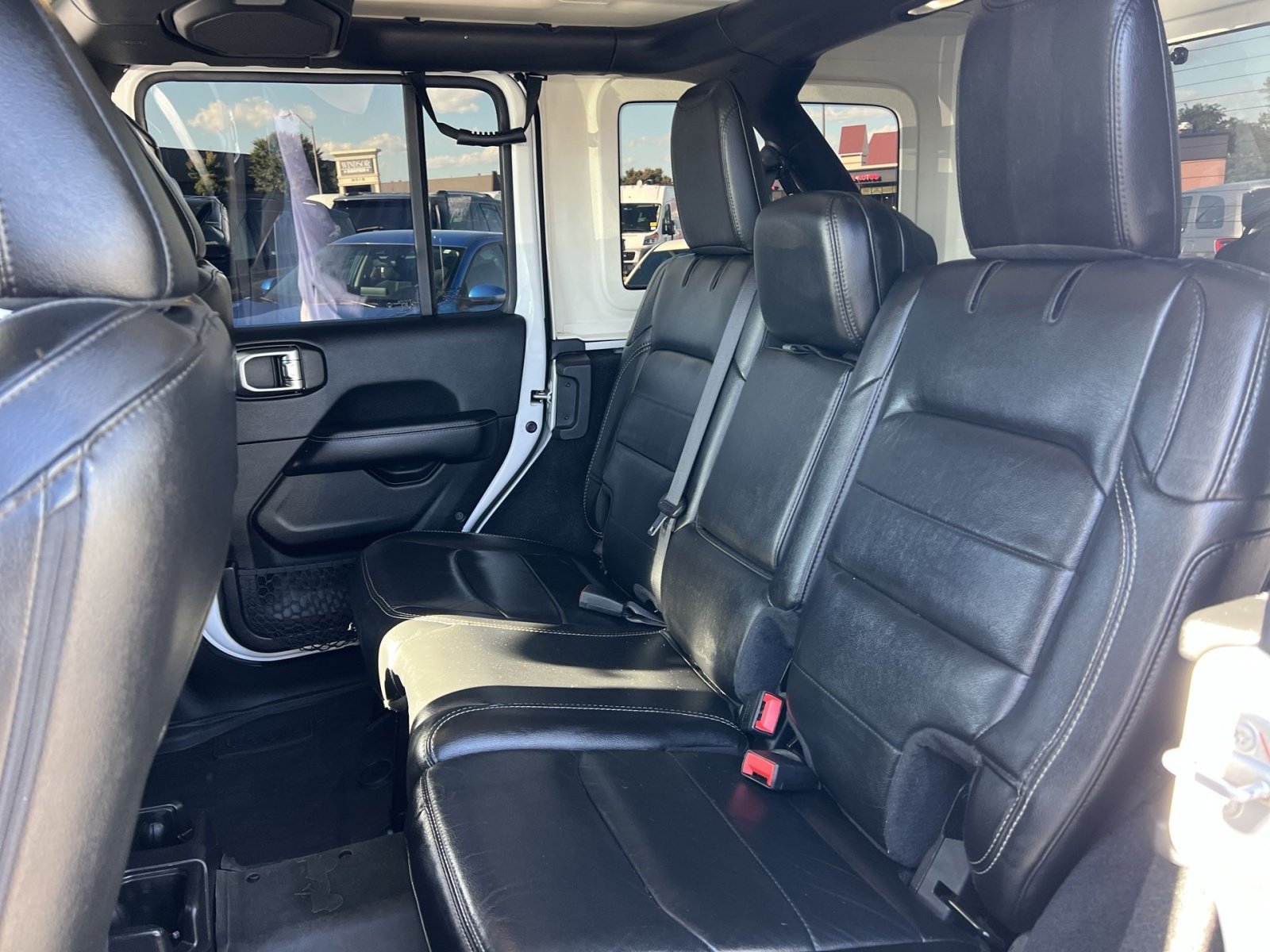 Used 2020 Jeep Wrangler Unlimited Sahara AWD/4WD image 24