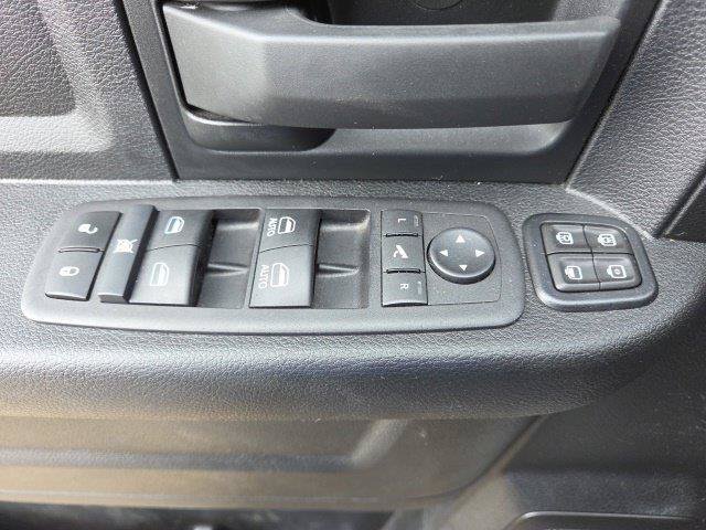 Used 2024 RAM 3500 Tradesman w/ Chrome Appearance Group AWD/4WD image 30