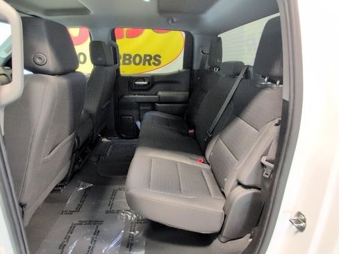 Used 2023 Chevrolet Silverado 1500 Custom image 27