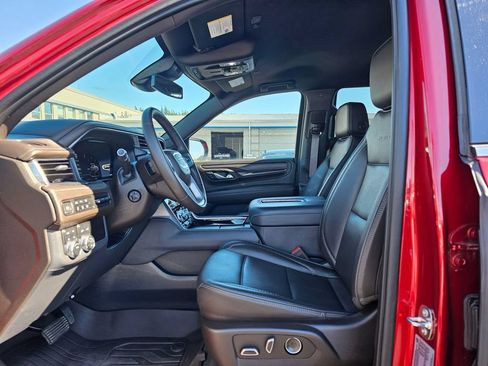 Used 2023 GMC Yukon Denali AWD/4WD image 24
