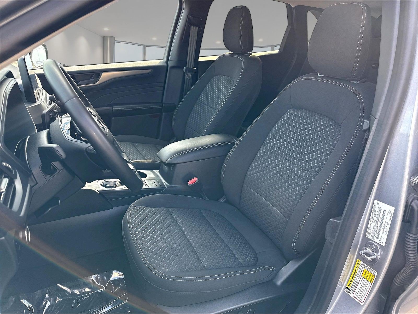 Used 2023 Ford Escape Active AWD/4WD image 23